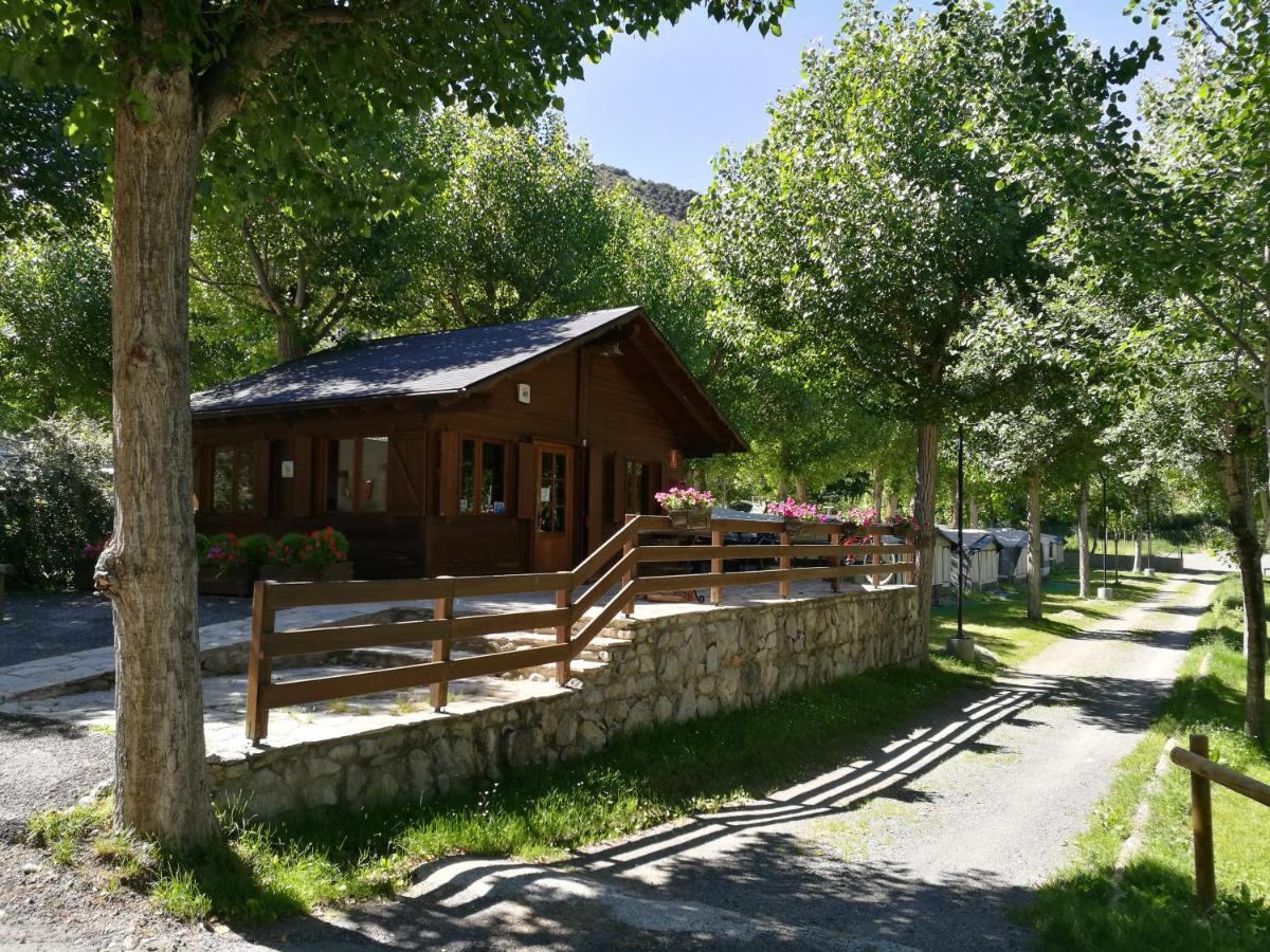 Bungalows Nou Camping La Guingueta D'Aneu Luaran gambar