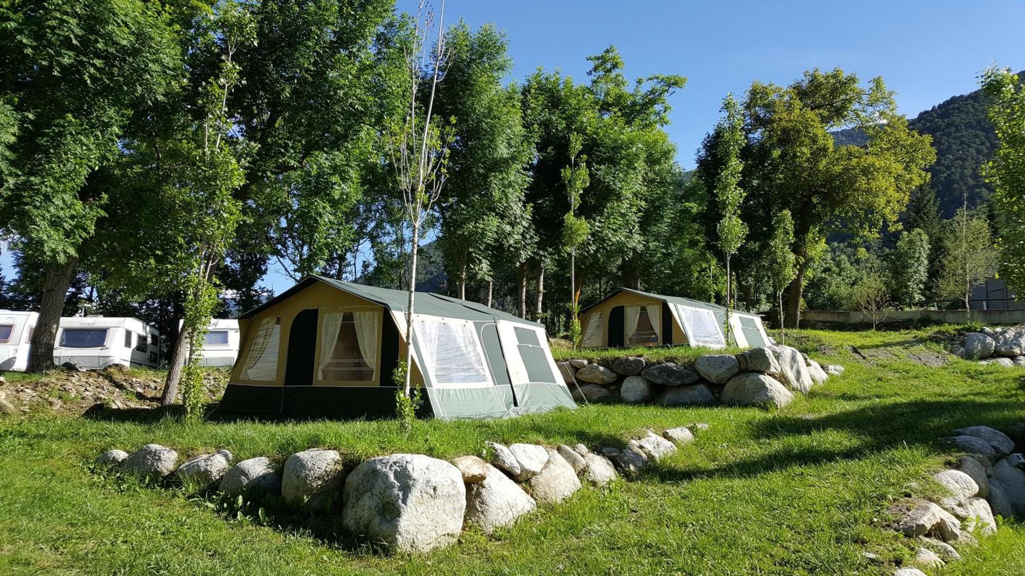 Bungalows Nou Camping La Guingueta D'Aneu Luaran gambar