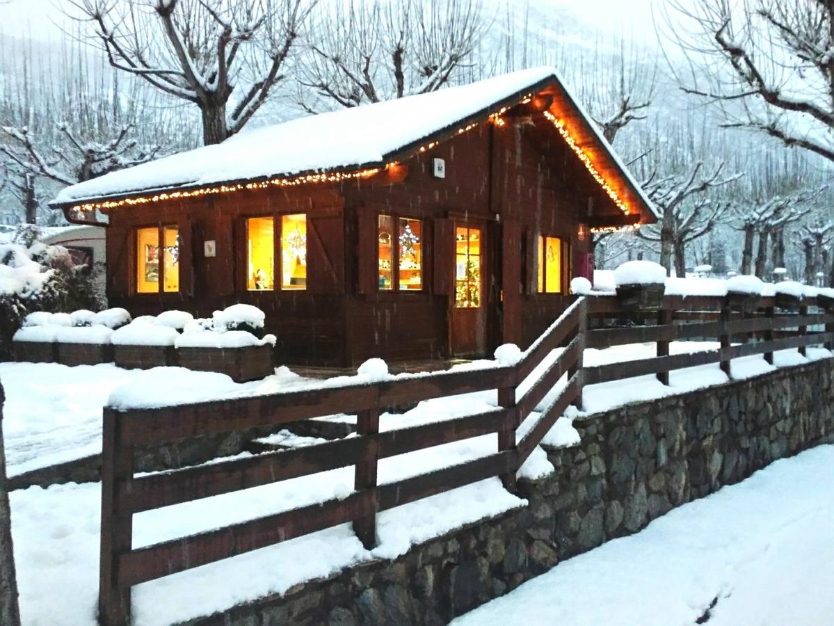 Bungalows Nou Camping La Guingueta D'Aneu Luaran gambar