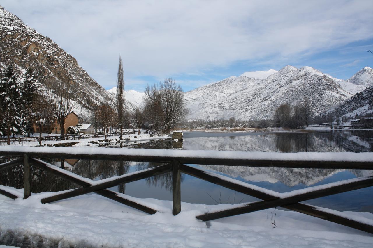 Bungalows Nou Camping La Guingueta D'Aneu Luaran gambar